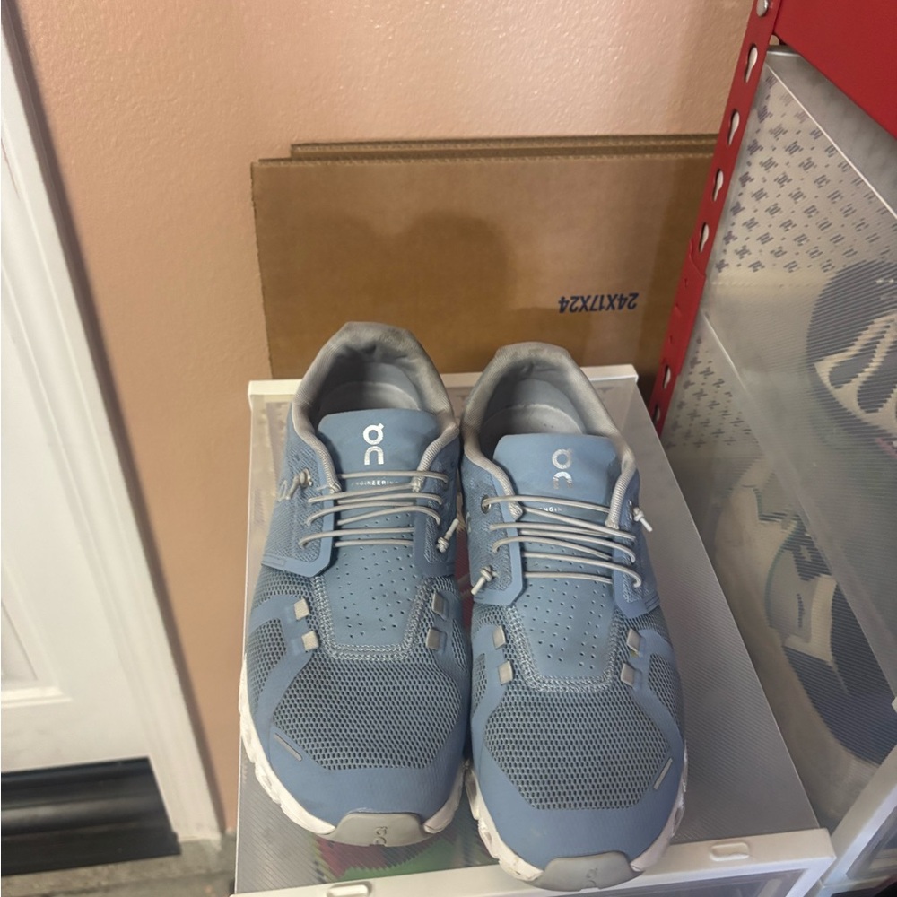 ON Running Blue Sneakers